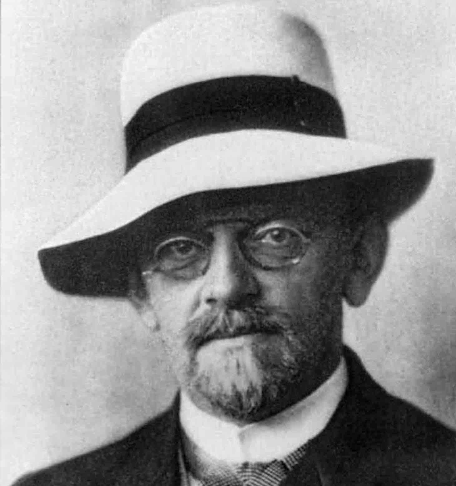 David Hilbert (1862-1943)